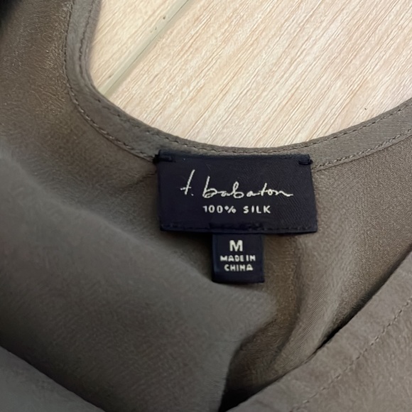 Babaton 100% silk Tank - Picture 2 of 2